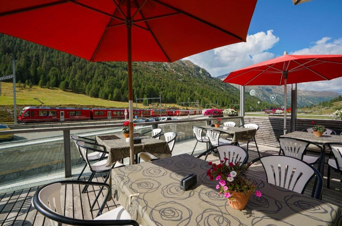Gasthaus & Hotel Berninahaus Pontresina Exterior foto